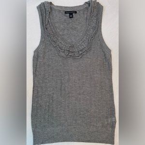 Banana Republic Gray Knit Sweater Vest Size XS